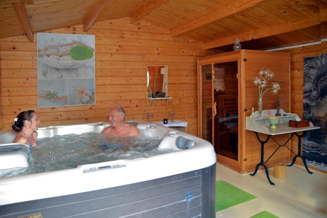 Chambres D'Hotes Les Hauts D'オーディニヨン エクステリア 写真