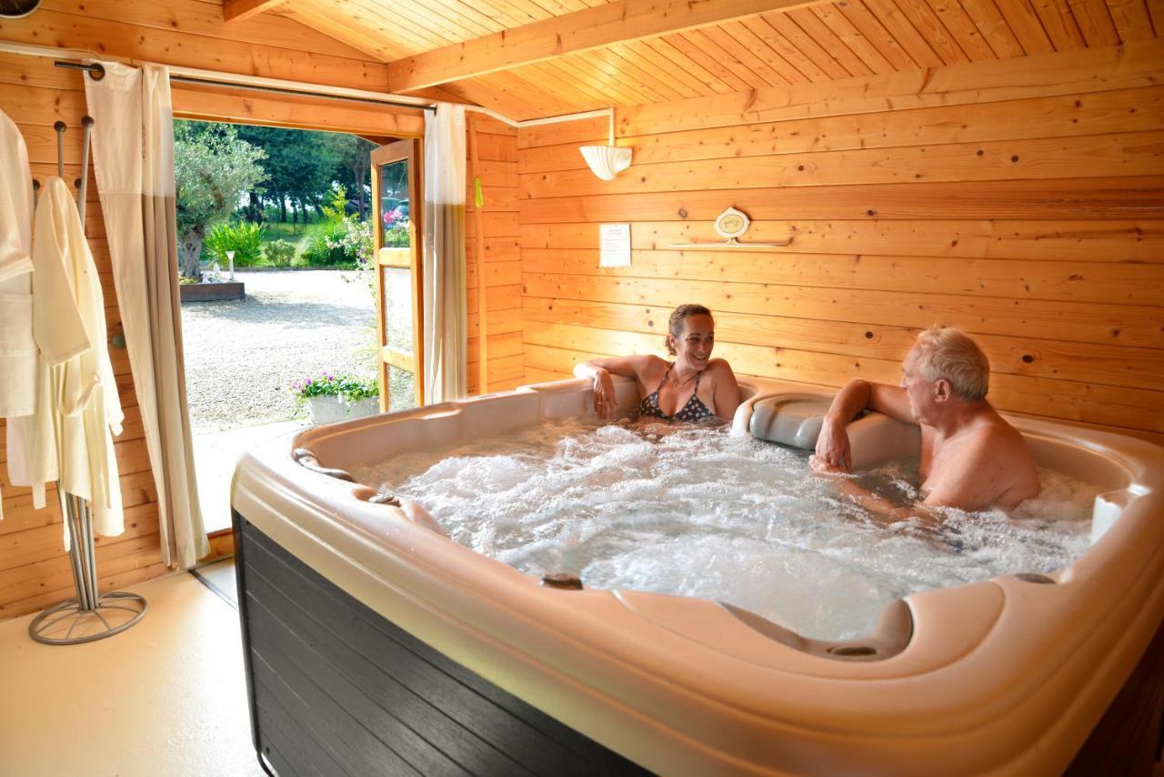 Chambres D'Hotes Les Hauts D'オーディニヨン エクステリア 写真